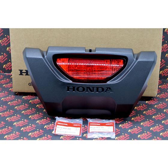 Honda rear taillight + plastic tool box lid Foreman 500 Rancher 420 2014-20242